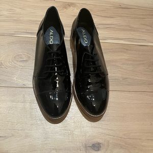 Black Patent lace up dress casual shoes